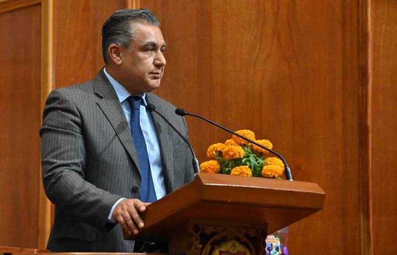 Propone Octavio Martínez ley para garantizar justicia alternativa