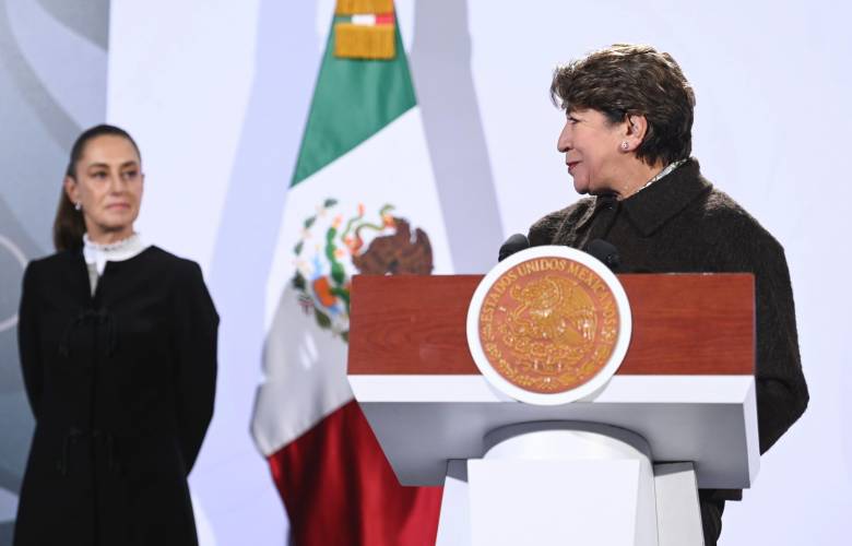 Celebra Delfina Gómez la llegada del Tren Insurgente que mejora la movilidad en el Valle de México y Toluca