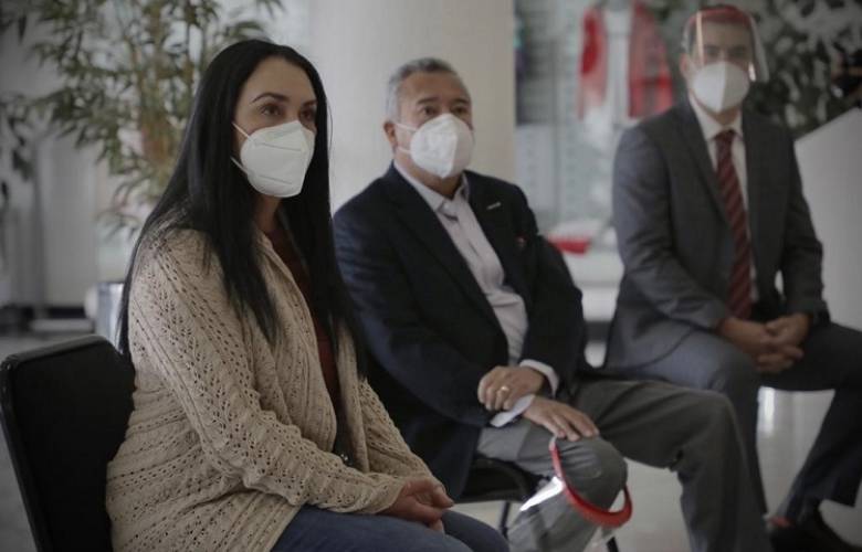 Unión de esfuerzos fortalece frente común para combatir el covid-19: Gaby Gamboa 