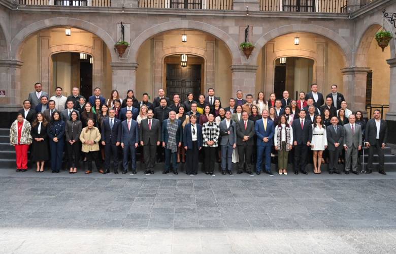 Destaca Francisco Vázquez coordinación de poderes Legislativo y Ejecutivo