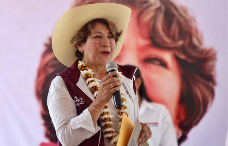 Urge en Villa Guerrero mercado funcional y apoyos para mejorar venta de flores: Delfina Gómez