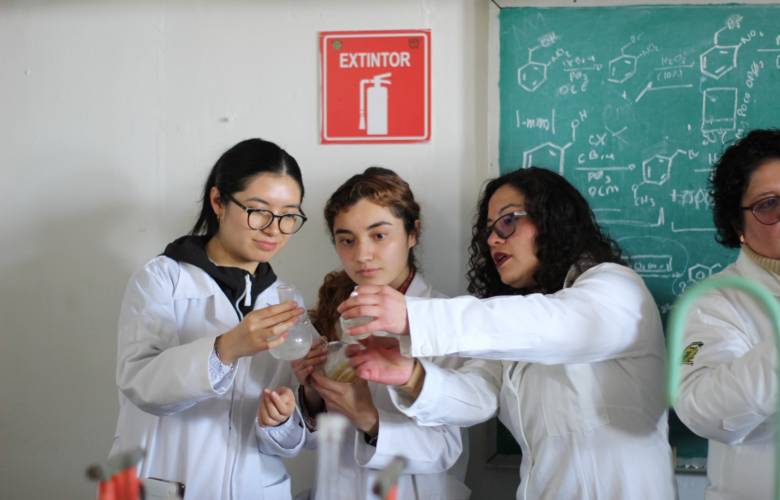 Lanza COMECYT ocho convocatorias para becas en el Estado de México