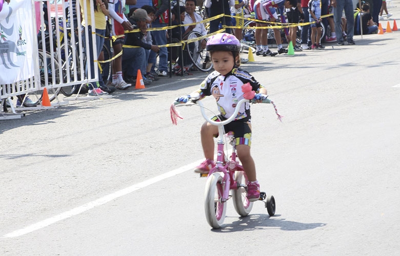 En metepec se realiza segunda copa nacional de ciclismo