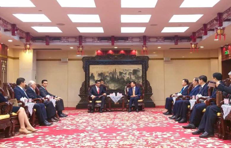 Promueven las ventajas competitivas de la entidad para atraer más inversiones