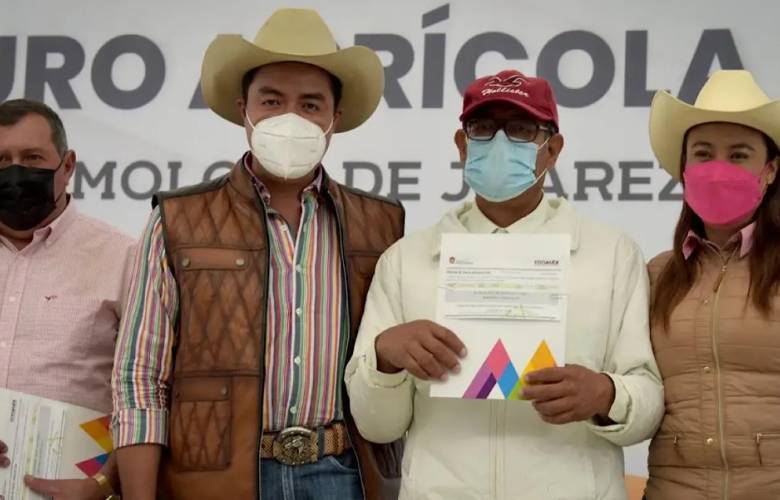 Entrega Secretaria del Campo seguros catastróficos en Almoloya de Juárez