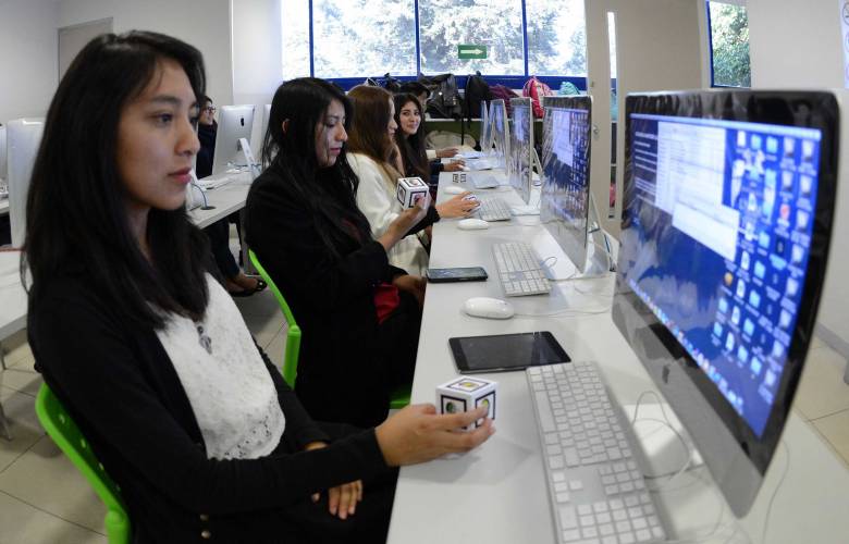 La UNAM cada vez más abierta al mundo con intercabios académicos virtuales