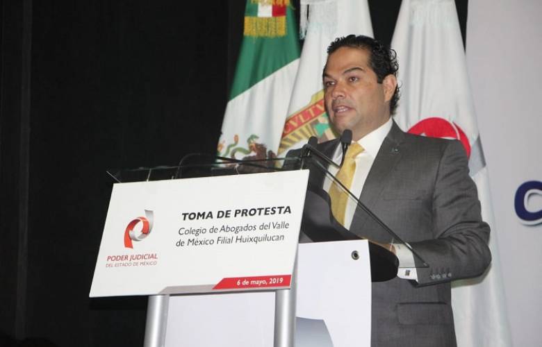 Rinde protesta filial huixquilucan del colegio de abogados del valle de méxico