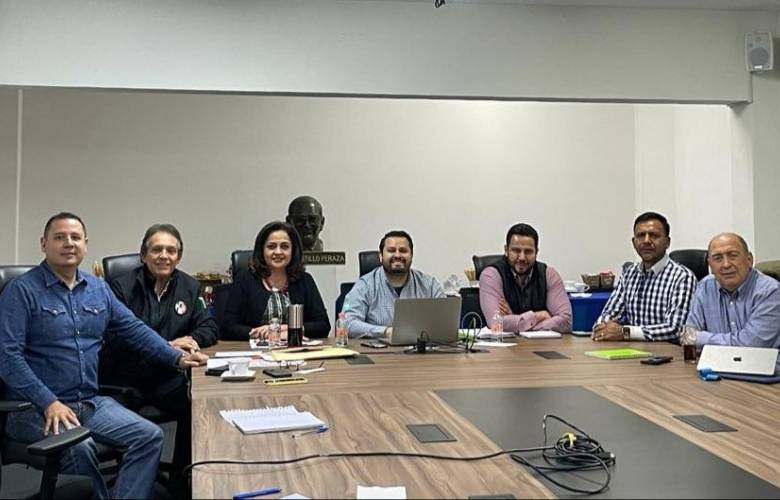 Negocian en el frente ir en candidatura común y coalición