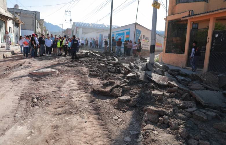 Inician repavimentación de vialidad clave en la Sierra de Guadalupe