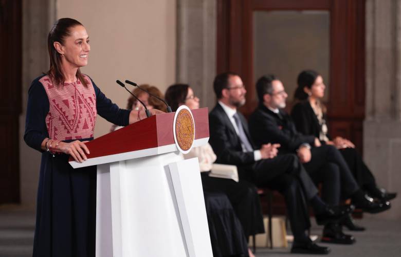 Inaugura Sheinbaum Glorieta de las Mujeres Libres en Baja California Sur