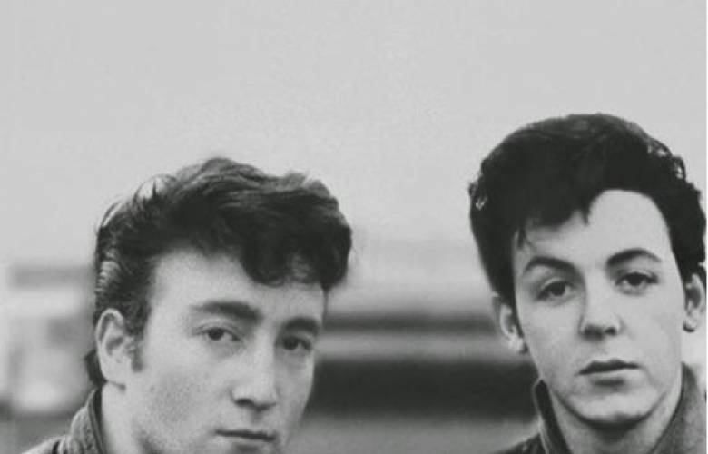 #sabíasqué john lennon y paul mccartney se conocieron un 6 de julio