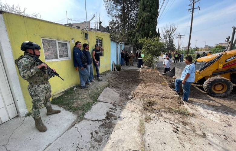 Sellan autoridades de Ecatepec toma clandestina de combustible