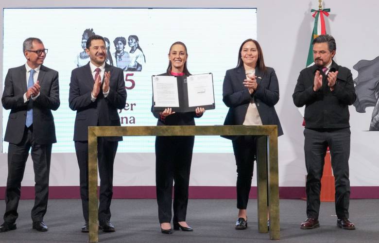 Decreta Sheinbaum congelamiento quitas, reducción de intereses y condonación de 400 mil creditos impagables del FOVISSSTE 