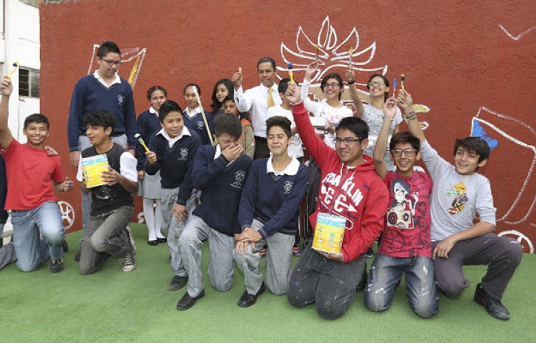 Estudiantes de metepec dan color a sus ideas