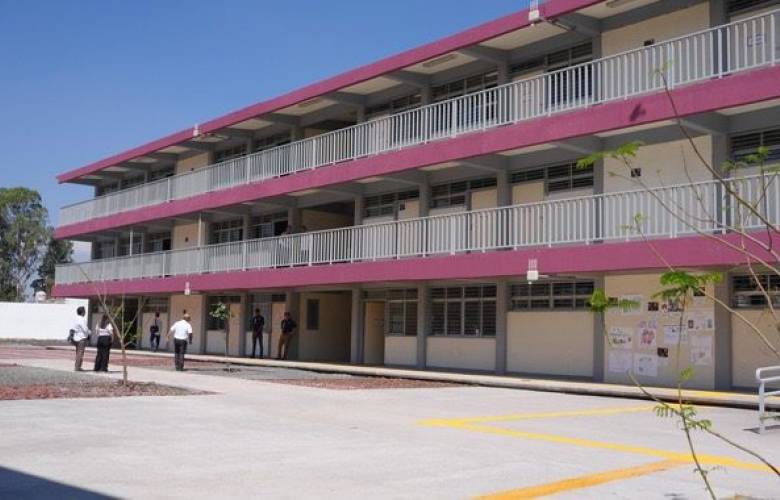 Impulsa SEP transformación educativa con inversión, becas y apoyo docente