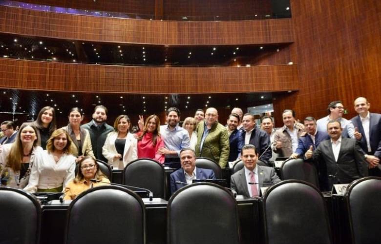 Buscan incentivar el mérito académico en la Ley General de Educación