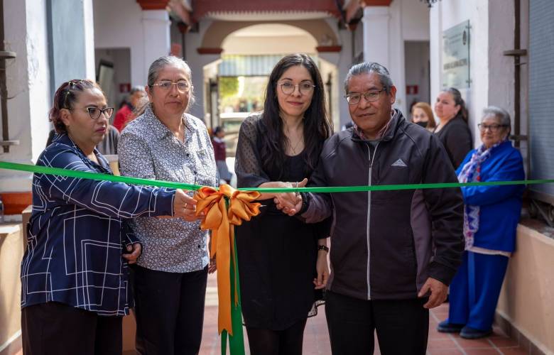 UAEMéx acerca el arte prehispánico a personas con discapacidad visual