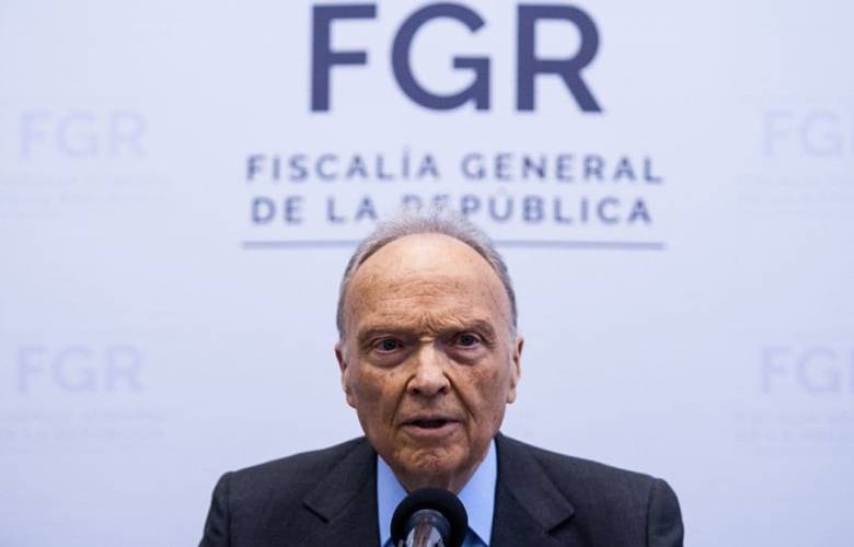 Renunció Alejandro Gertz Manero a la FGR, Senado emite convocatoria para su relevo