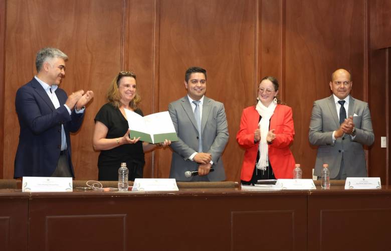 UAEMéx presenta obra sobre 500 años de presencia francesa en México
