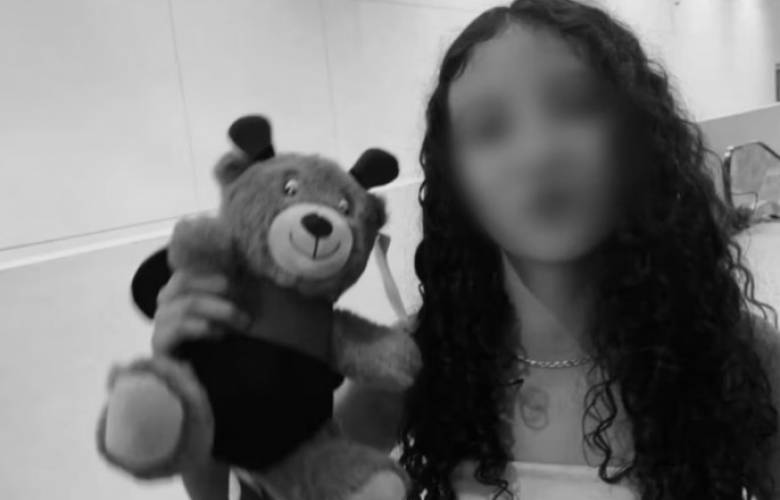 Consterna muerte de una joven de 14 años en cirujia de aumento de busto, en Durango