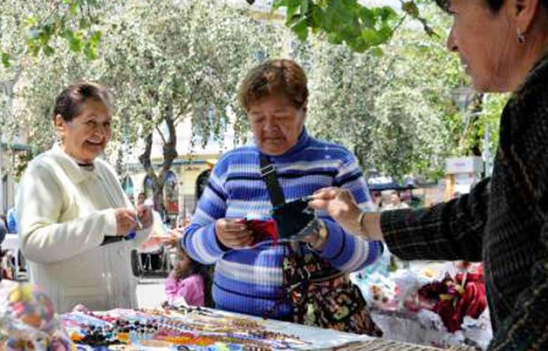 Envejecimiento poblacional exige fortalecer el cuidado de personas adultas mayores