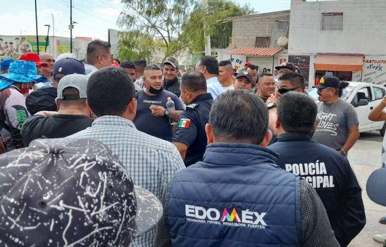 Regresa paz y tranquilidad en Acolman tras enfrentamiento entre transportistas