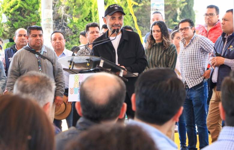 Vecinos de Metepec, piden la reelección del alcalde Fernando Flores Fernández, en inauguración de avenida