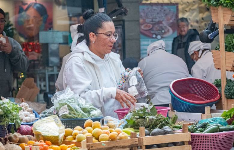 Cuida Huerto Sustentable del DIF Toluca economía familiar
