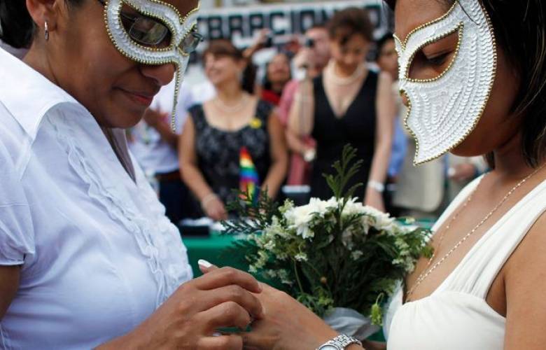 Matrimonio igualitario legal para todo el país, propone morena