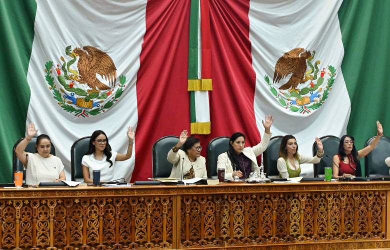 Regula Congreso mexiquense uso de celulares en escuelas de nivel básico