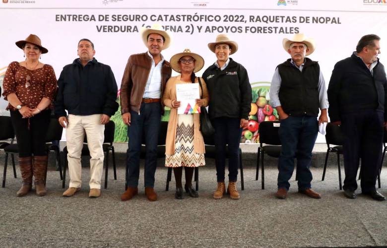 Entregan pagos por servicios ambientales a agricultores de Almoloya de Juárez