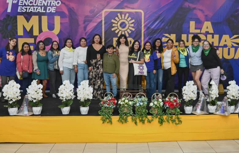 Caminemos Juntas, pide Lagarde a las mujeres del Sol Azteca