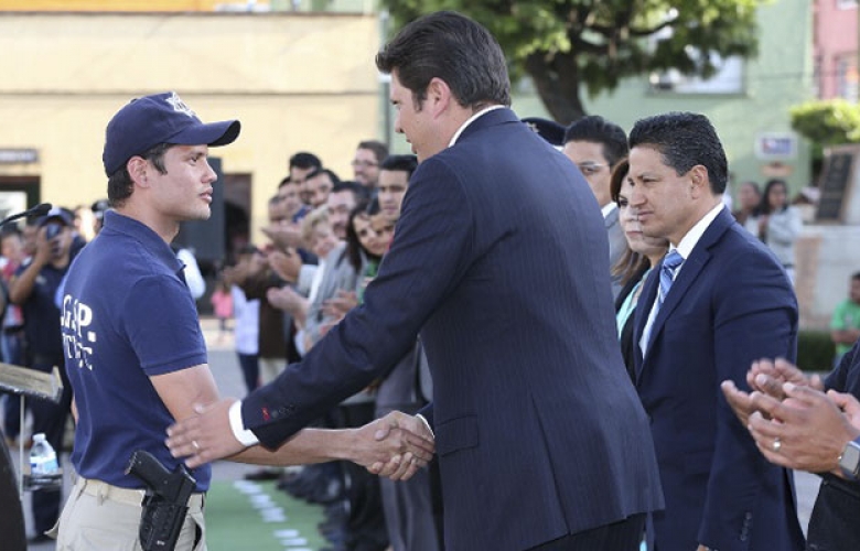 Reconoce metepec a policías municipales por destacada actuación