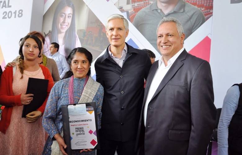 Obtienen mazahuas de la universidad intercultural del edoméx premio estatal de la juventud 2018