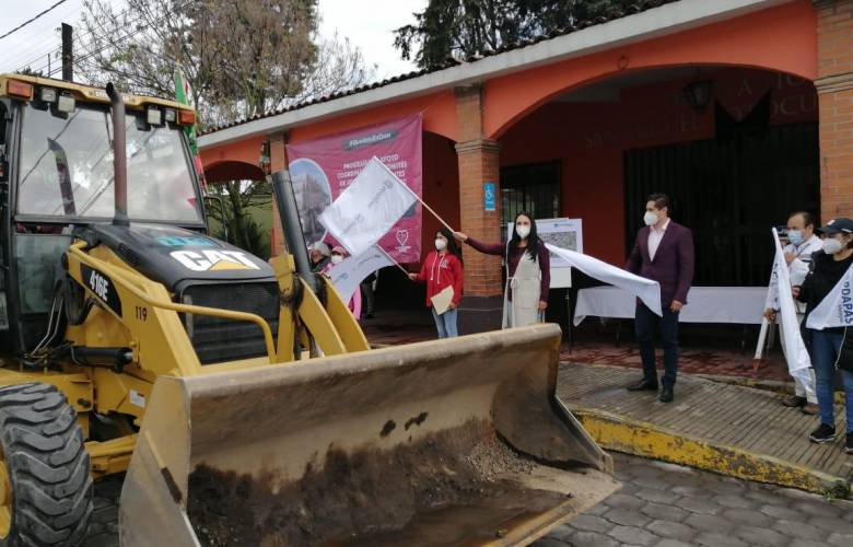Gobierno de Metepec inicia la renovación de drenaje en San Miguel Totocuitlapilco