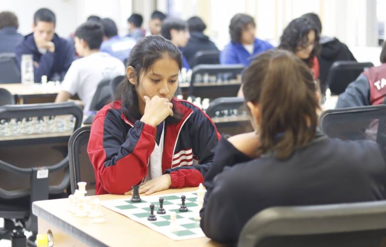 Representará alumna mexiquense a EdoMéx en competencia nacional de ajedrez