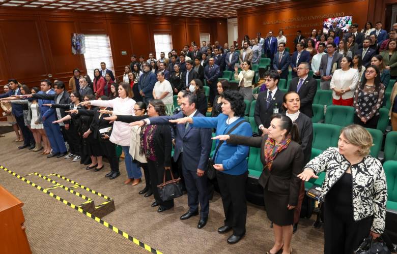 Hiram Raúl Piña Libien es nuevo encargado de la dirección de la Facultad de Derecho 