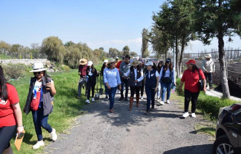 Organizan reforestación en San Mateo Atenco para preservar humedales
