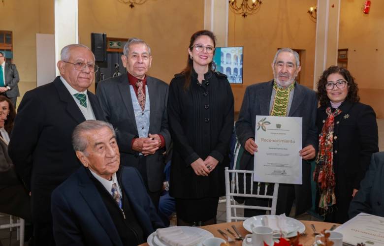 UAEMéx celebra la fuerza colectiva que impulsa su transformación en la ceremonia 2025 de la Fraternidad Institutense*