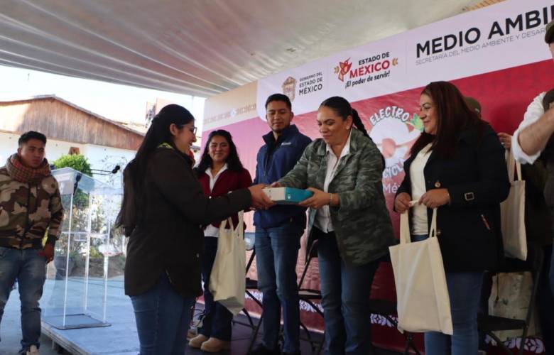 Recolecta Gobierno del EdoMéx 3.5 toneladas de residuos eléctricos y electrónicos en Amanalco