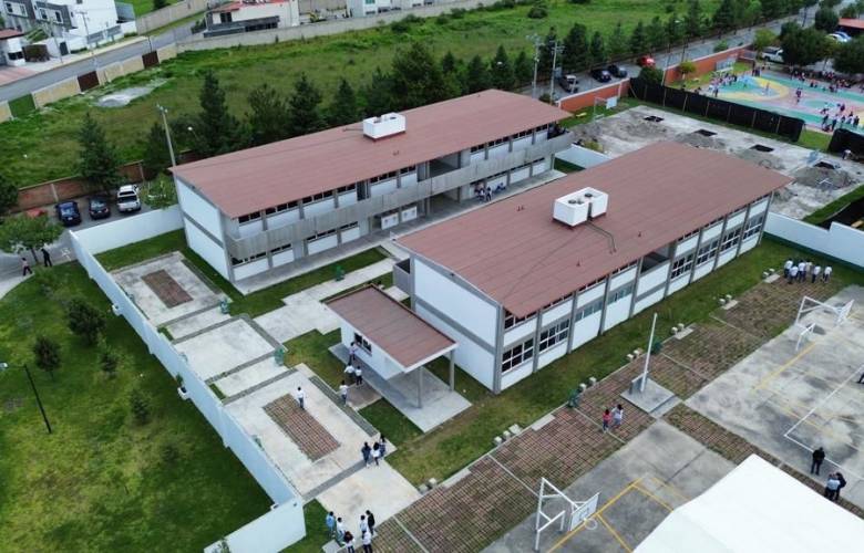 Manuel Vilchis atiende demanda educativa, inaugura nueva escuela en Zinacantepec 