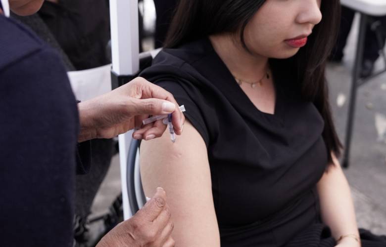 El Gobierno del EdoMéx avanza en la protección contra el sarampión con más de un millón 300 mil dosis de vacunas aplicadas