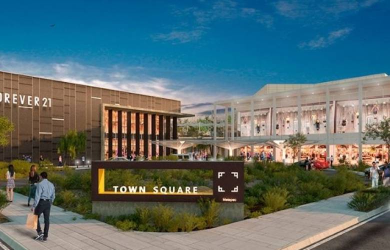 Investigan presunto intento de asalto en Town Square Metepec; dejan a guardia lesionado