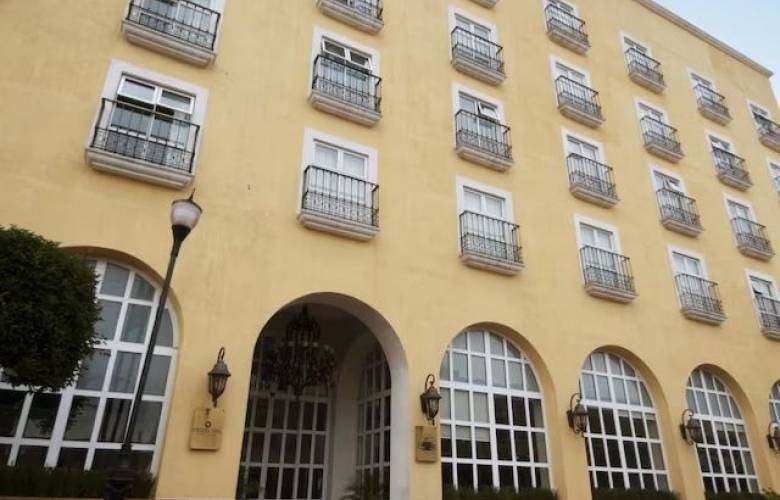 Hallan sin vida a mujer italiana en hotel del centro de Toluca