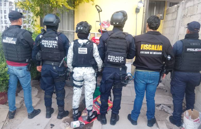 Realizan cateos simultáneos en Almoloya de Juárez y aseguran droga e inmuebles