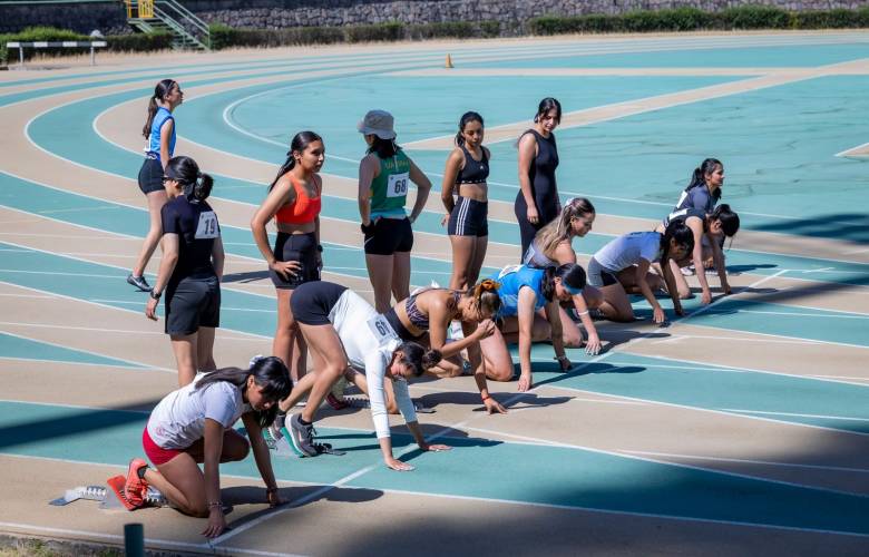 Atletas UAEMéx, listos para el Selectivo Estatal de Atletismo rumbo a la Olimpiada Nacional