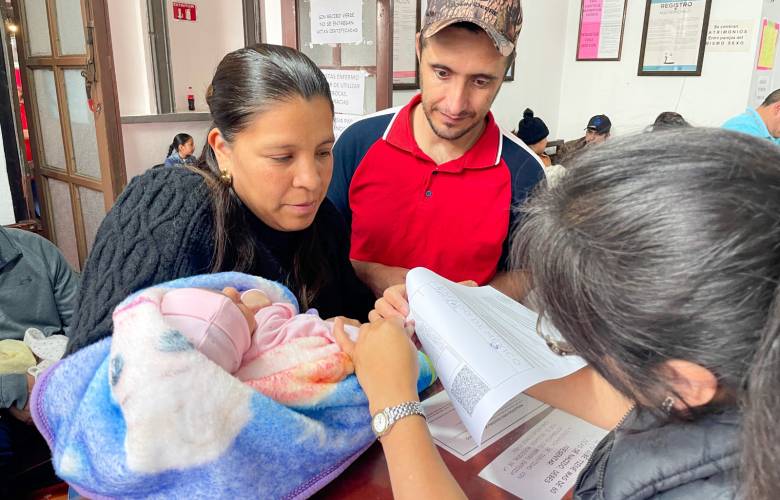 Avanza Edoméx en igualdad sustantiva; familias priorizan apellido materno en registros civiles