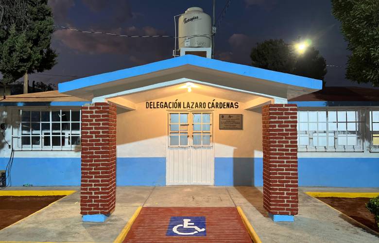 Entrega Fernando Flores rehabilitación integral en la Agrícola Lázaro Cárdenas