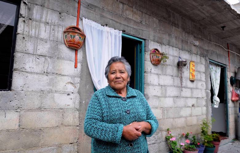 Entregan apoyos a más de 77 mil mexiquenses para mejorar sus viviendas