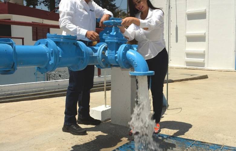Dos pozos de agua son puestos en operación por la alcaldesa patricia durán